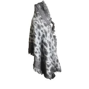 International Concepts Gray Animal Print Scarf/Ruana OSFM Sequins NWT